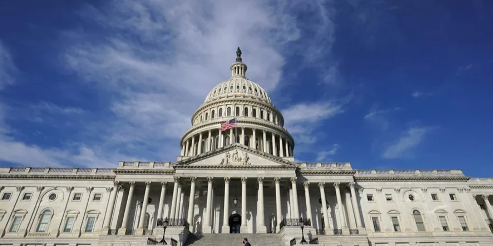 Сенат США під час процедурного голосування щодо санкцій проти Росії та Ірану