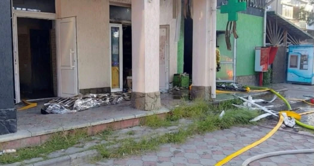 Наслідки пожежі у львівській аптеці