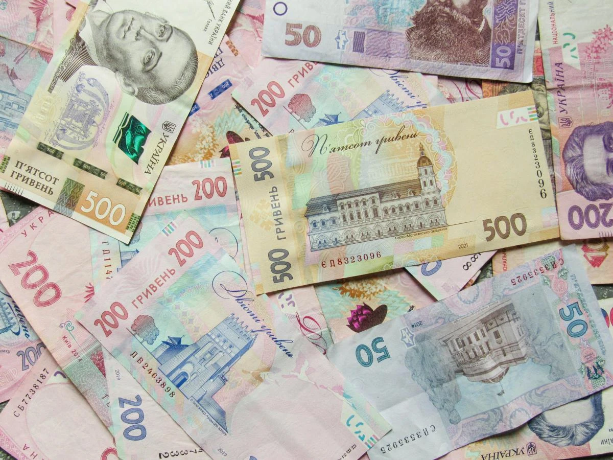 Хроніка прогнозу МВФ для України: від 30–35 млрд доларів у 2027 році до 2 млрд у 2029 році